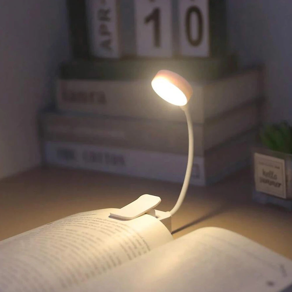 reading-clip-light